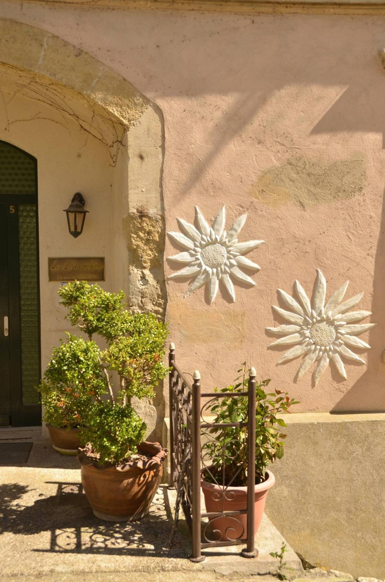 Clementine - Chouette Studio Privé en village charmant en Luberon Lauris Extérieur photo